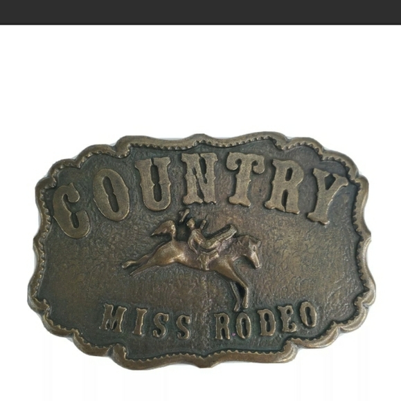 Country Miss Rodeo Unisex Belt Buckle - Picture 1 of 5